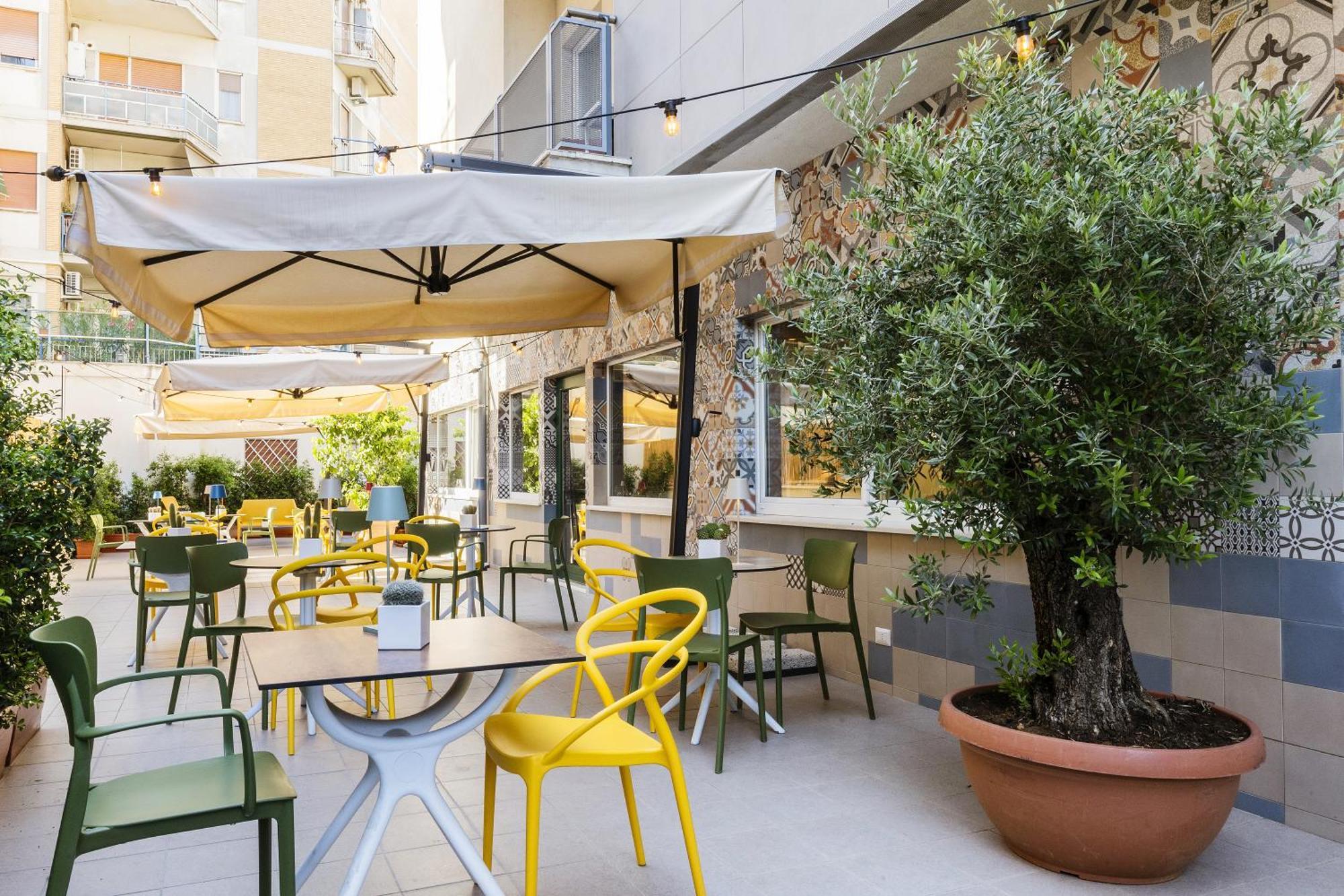 Hotel Adesso